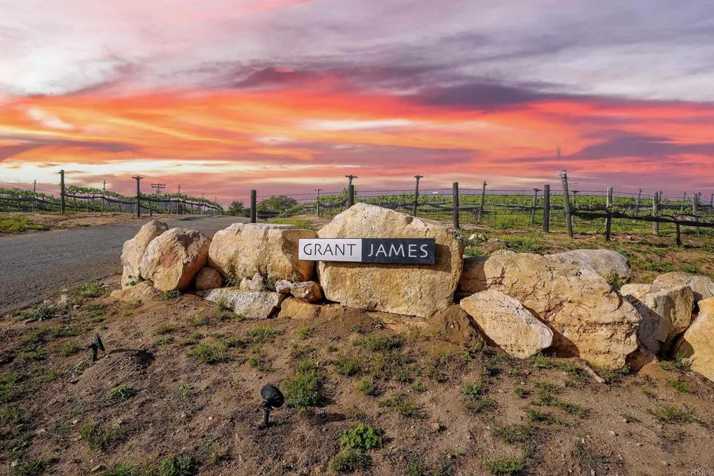 Additional image 101 of 25260 E Old Julian Hwy, Ramona, CA 92065