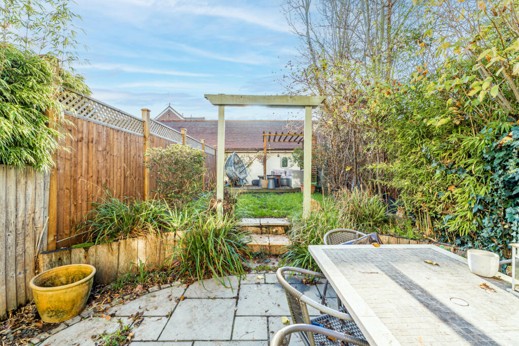 Additional image 3 of Prospect Road, St. Albans, Hertfordshire, AL1