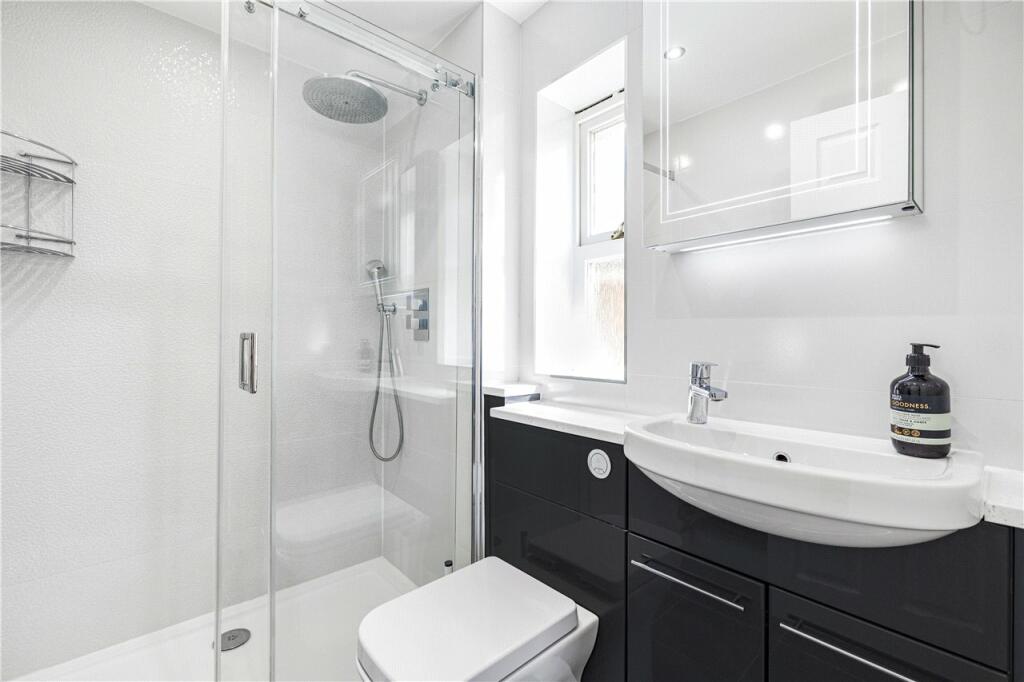 Additional image 18 of Russet Drive, St. Albans, AL4