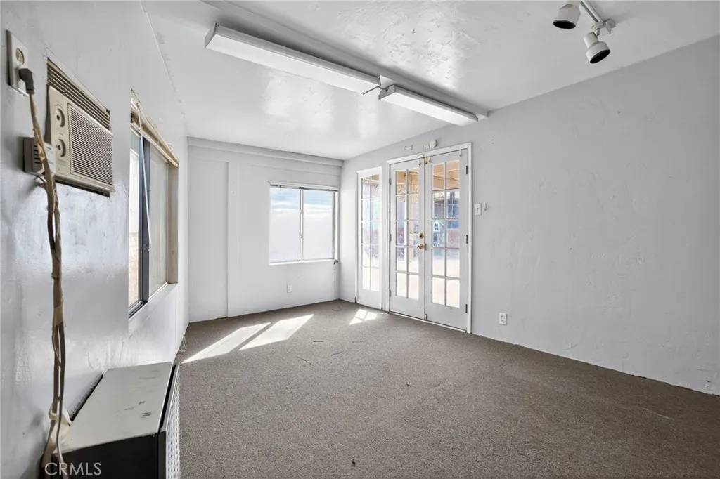 Additional image 51 of 1717 Locust Ravine, Bakersfield, CA 93306