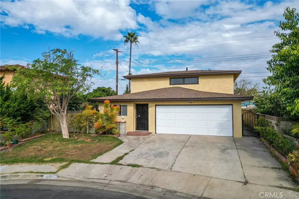 Additional image 2 of 807 E Calbas St, Carson, CA 90745