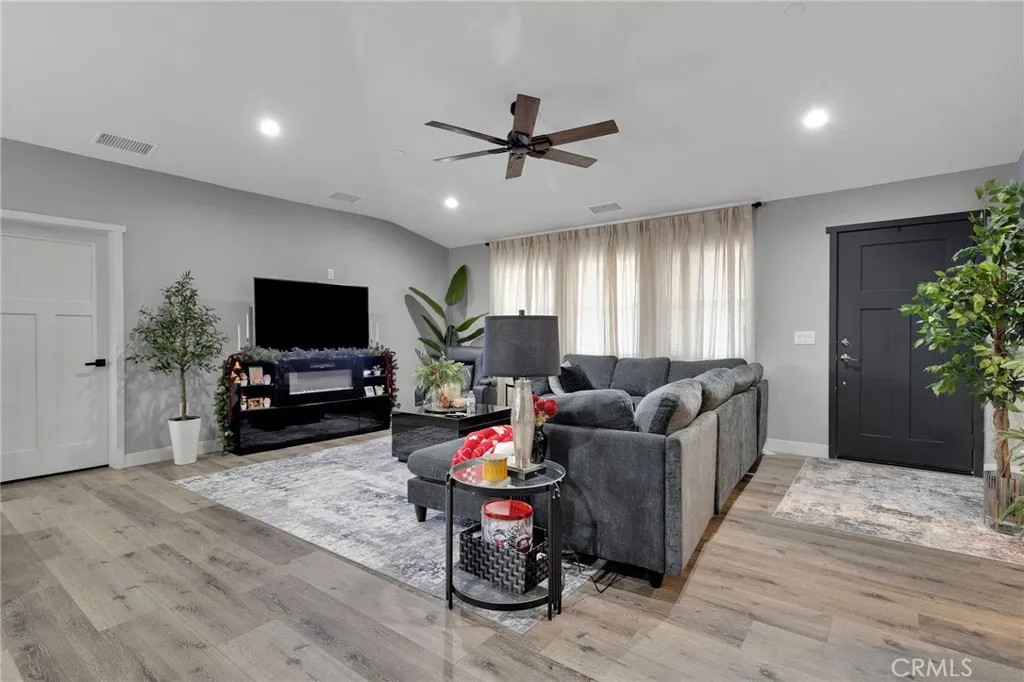 Additional image 5 of 21533 Del Oro Road, Apple Valley, CA 92307