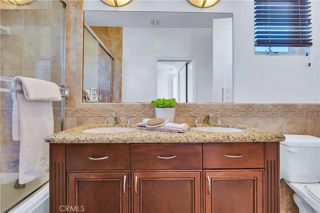 Additional image 50 of 516 Penn St, El Segundo, CA 90245