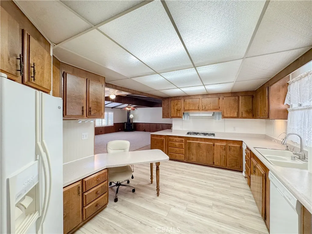 Additional image 56 of 8536 Kern Canyon Rd Unit 218, Bakersfield, CA 93306