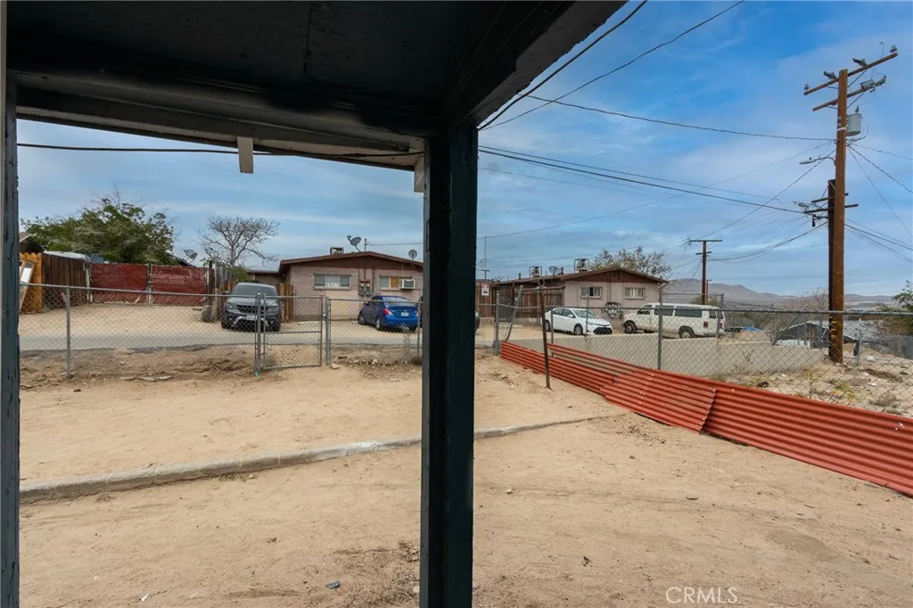 Additional image 44 of 15524 5th, Victorville, CA 92395