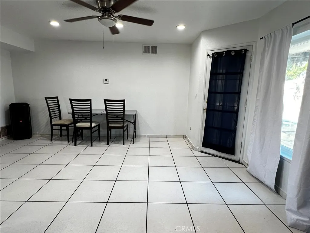 Additional image 38 of 1095 Brentwood Ave, Rialto, CA 92376