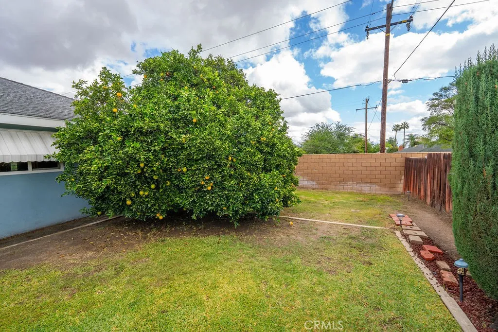 Additional image 50 of 885 E Home St, Rialto, CA 92376