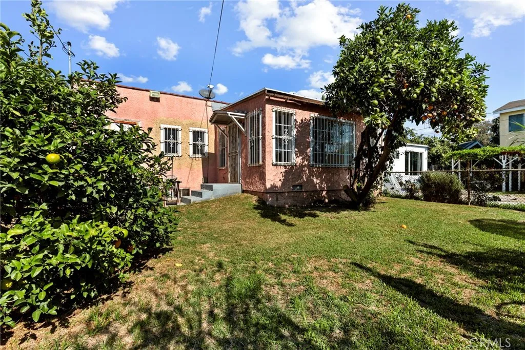 Additional image 50 of 1622 E 88th St, Los Angeles, CA 90002