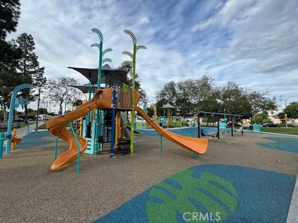 Additional image 30 of 2941 Baltic Ave, Long Beach, CA 90810