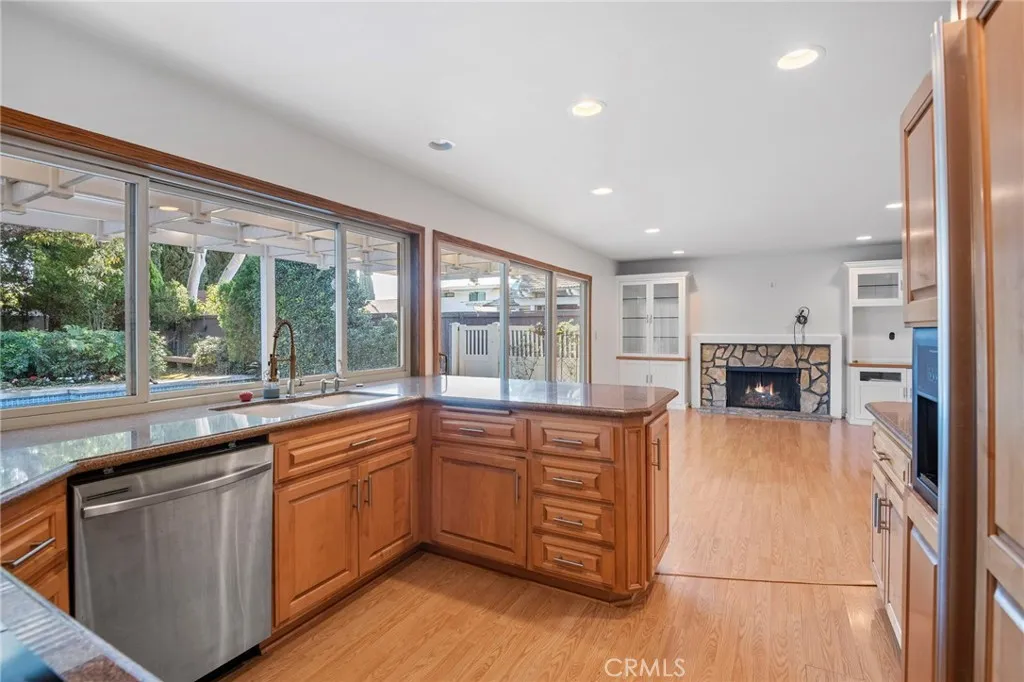 Additional image 8 of 14892 Foxcroft Rd, Tustin, CA 92780