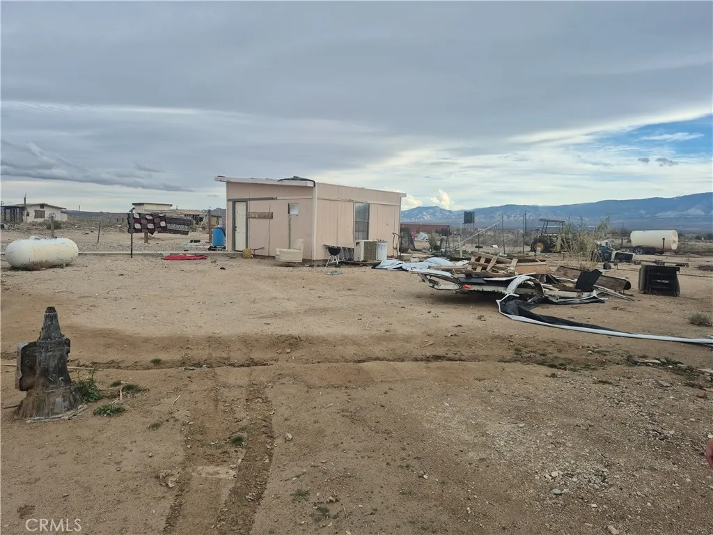 Additional image 11 of 34143 Northside Rd, Lucerne Valley, CA 92356