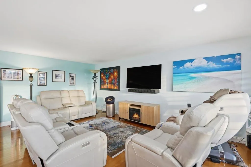 Additional image 38 of 6354 Caminito Basilio, San Diego, CA 92111