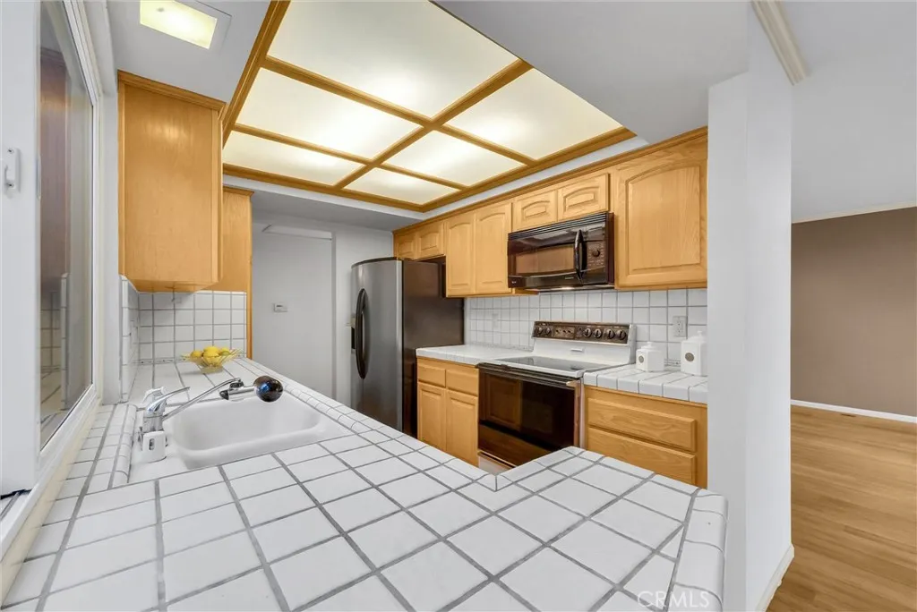 Additional image 12 of 21436 Via Straits Ln, Huntington Beach, CA 92646