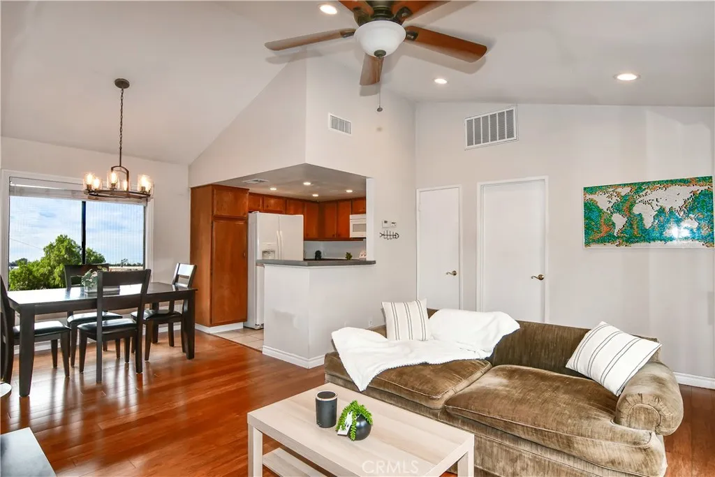 Additional image 21 of 887 W 34th St Unit A, Long Beach, CA 90806