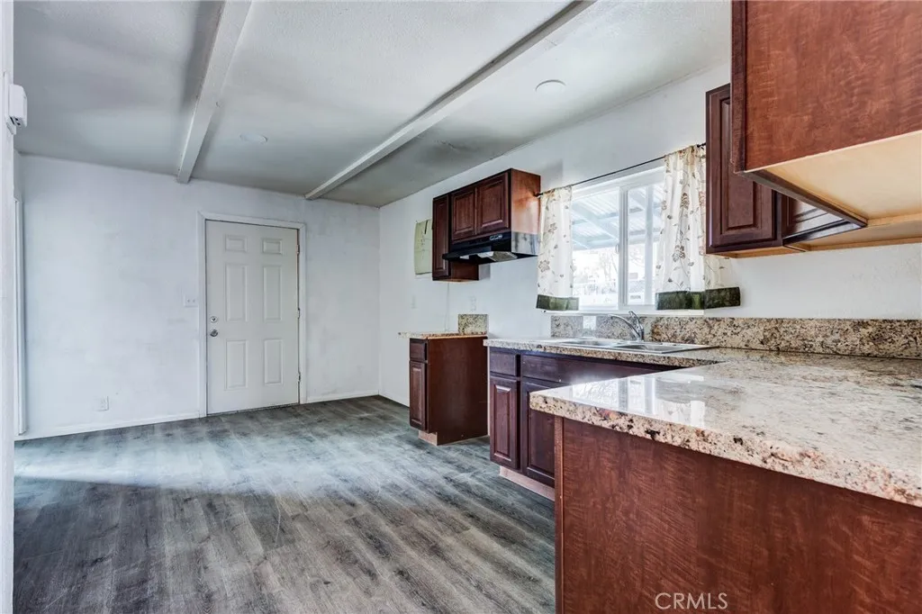 Additional image 40 of 15524 5th, Victorville, CA 92395