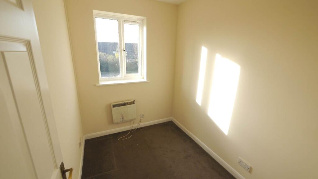 Additional image 7 of Ground Lane, Hatfield