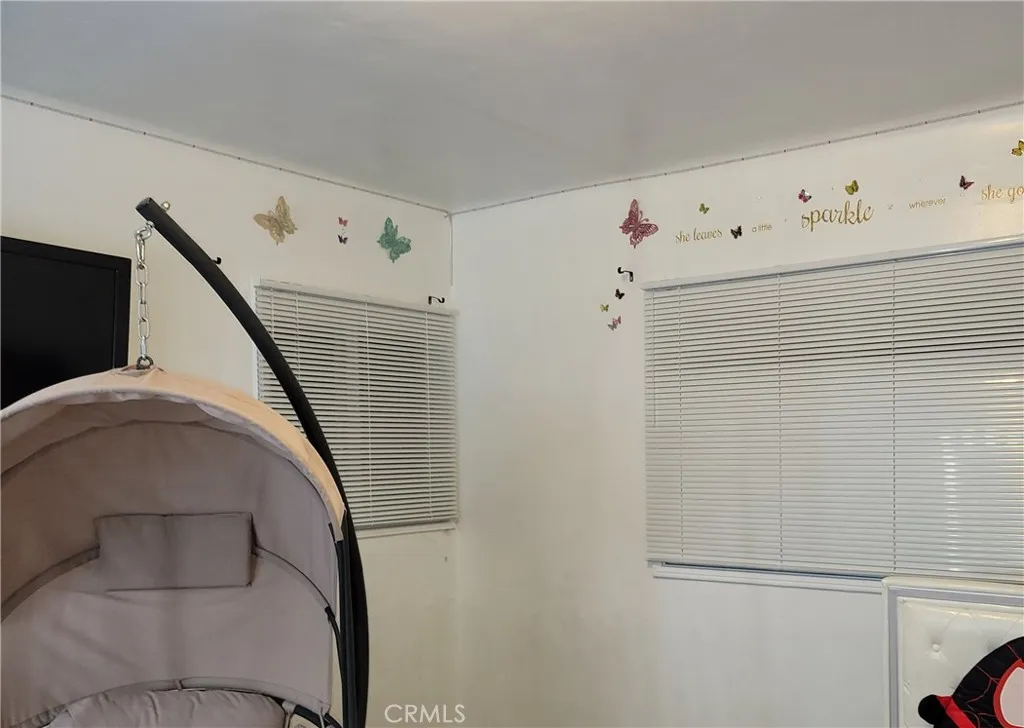 Additional image 36 of 10038 S St Andrews Pl, Los Angeles, CA 90047