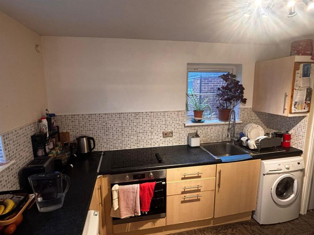 Additional image 4 of Onslow Close, Hatfield