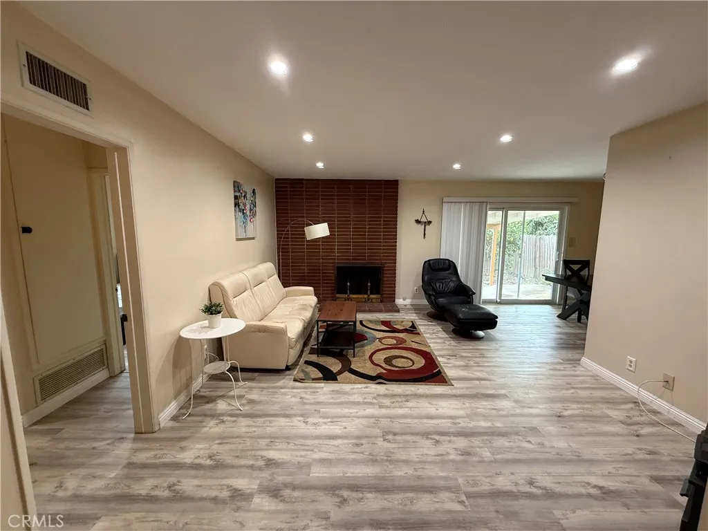 Additional image 3 of 628 S Echo St, Anaheim, CA 92804