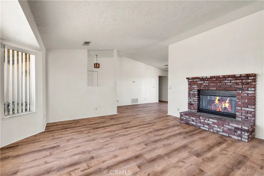 Additional image 36 of 5464 Mariposa, 29 Palms, CA 92277