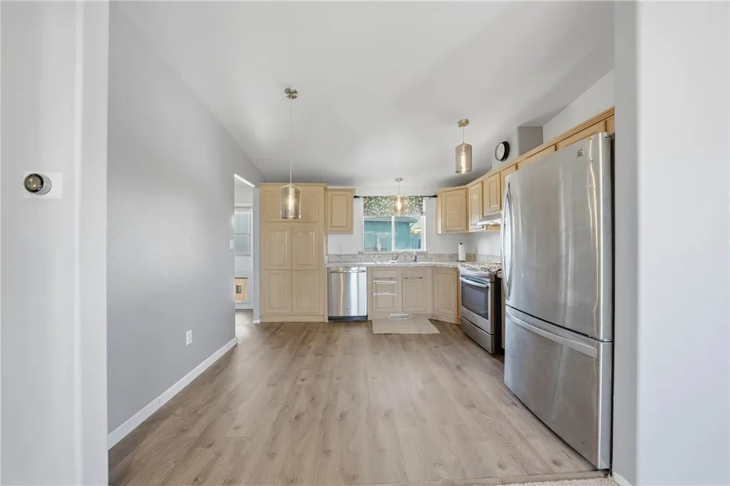 Additional image 12 of 1060 N Main Street Unit 27, Lakeport, CA 95453