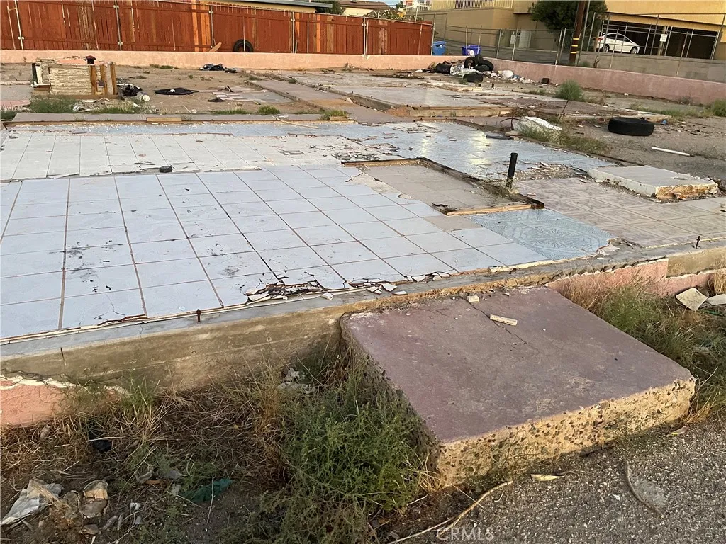 Additional image 12 of 226 E Fredricks St, Barstow, CA 92311