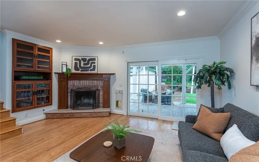 Additional image 22 of 842 Cornell Dr, Burbank, CA 91504