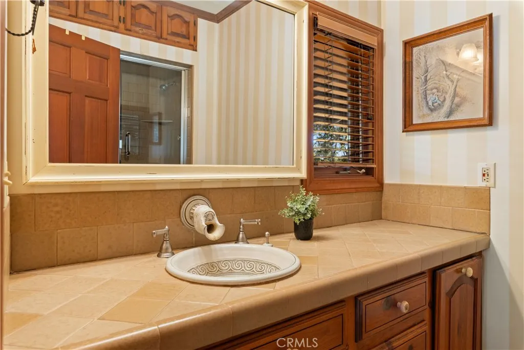 Additional image 99 of 608 Dixon Drive, Lakeport, CA 95453