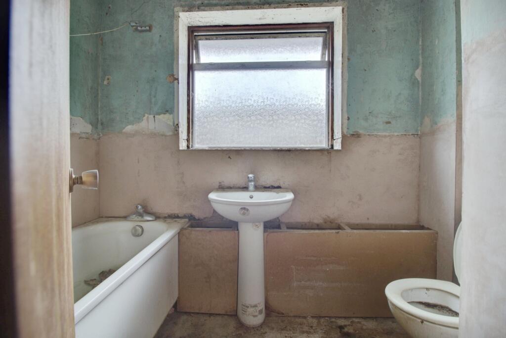 Additional image 9 of 2 Cranbrook Drive, St. Albans