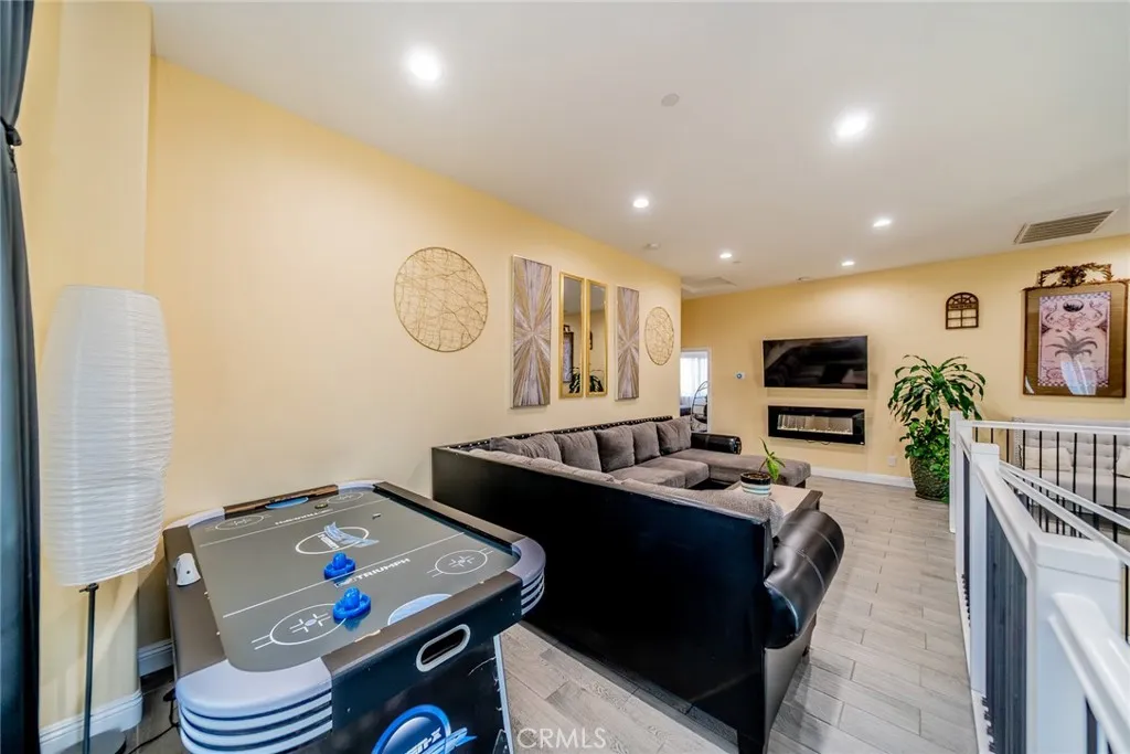 Additional image 101 of 3550 Ridge Line Dr, San Bernardino, CA 92407