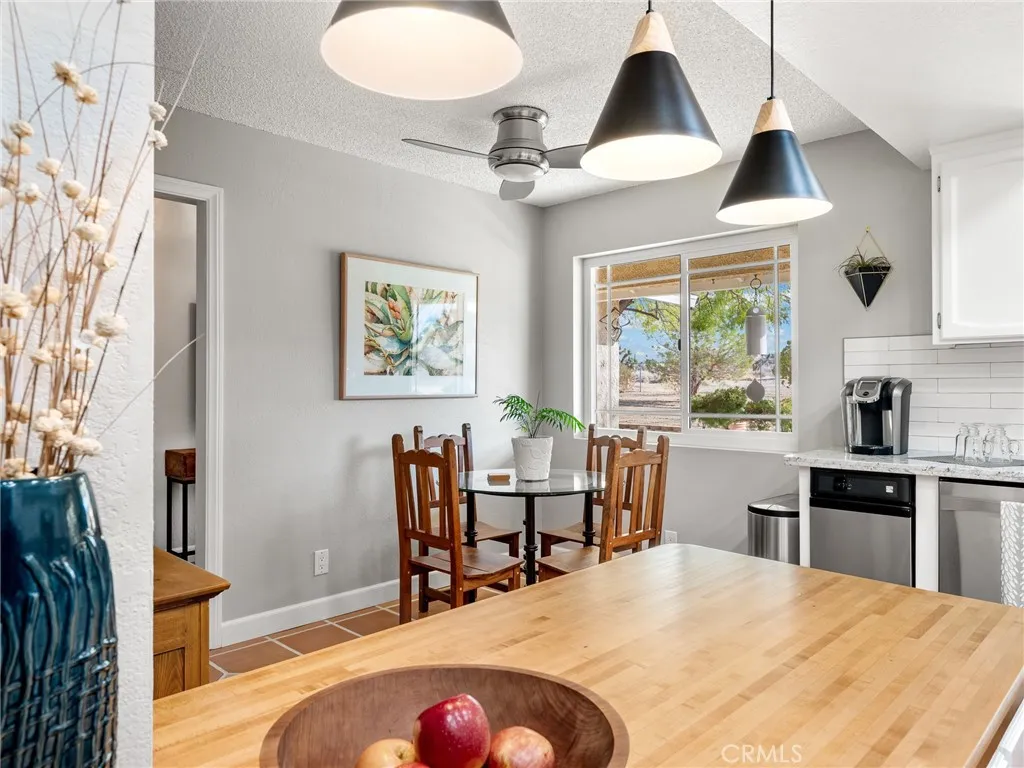 Additional image 32 of 3996 Yucca Terrace Dr, Phelan, CA 92371