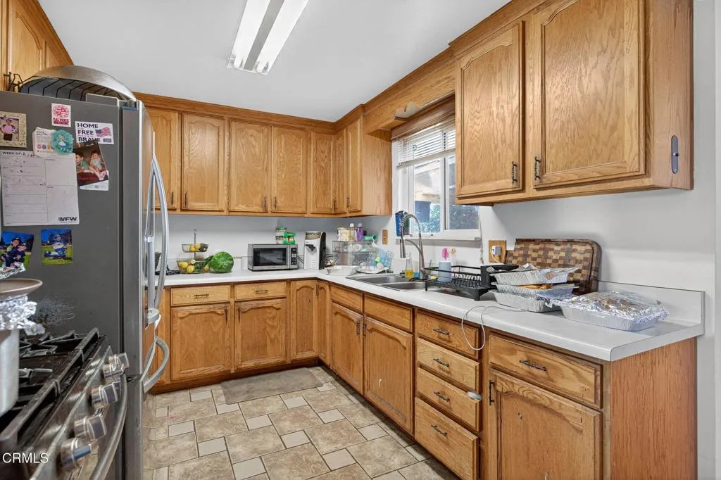 Additional image 10 of 4105 S J Street, Oxnard, CA 93033