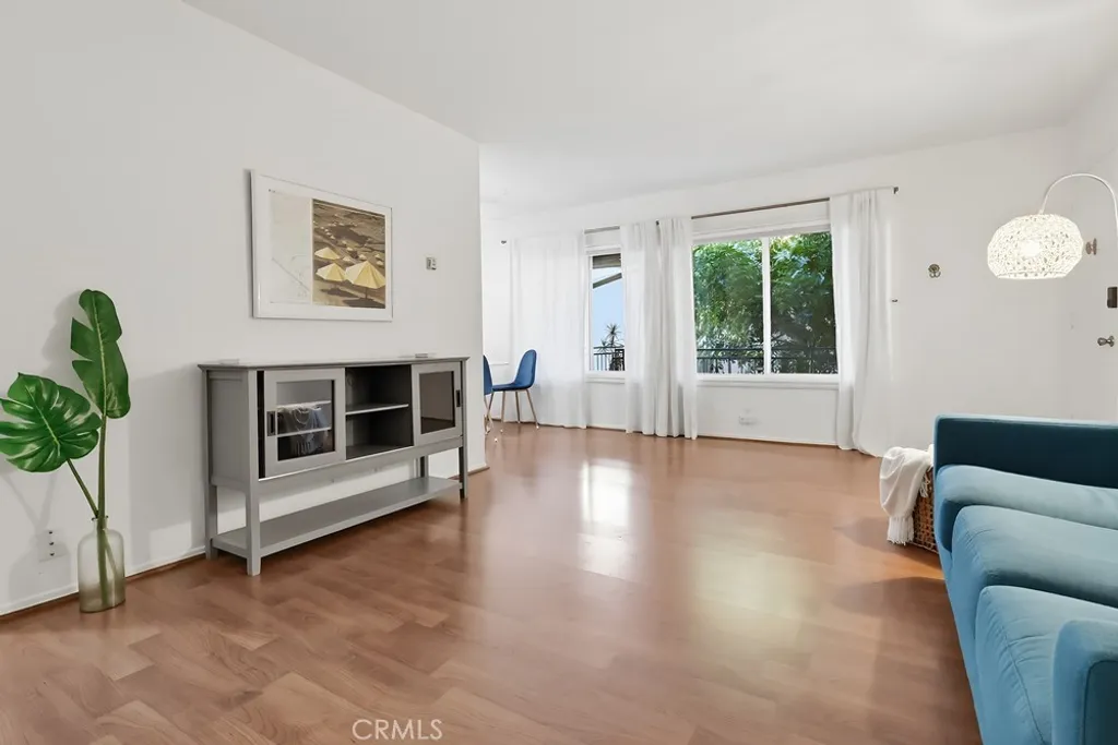 Additional image 3 of 307 Cherry Avenue Unit 6, Long Beach, CA 90802