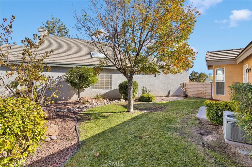 Additional image 23 of 11236 Bunker Cir, Apple Valley, CA 92308