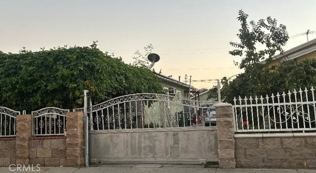 Additional image 3 of 1524 E 75th St, Los Angeles, CA 90001