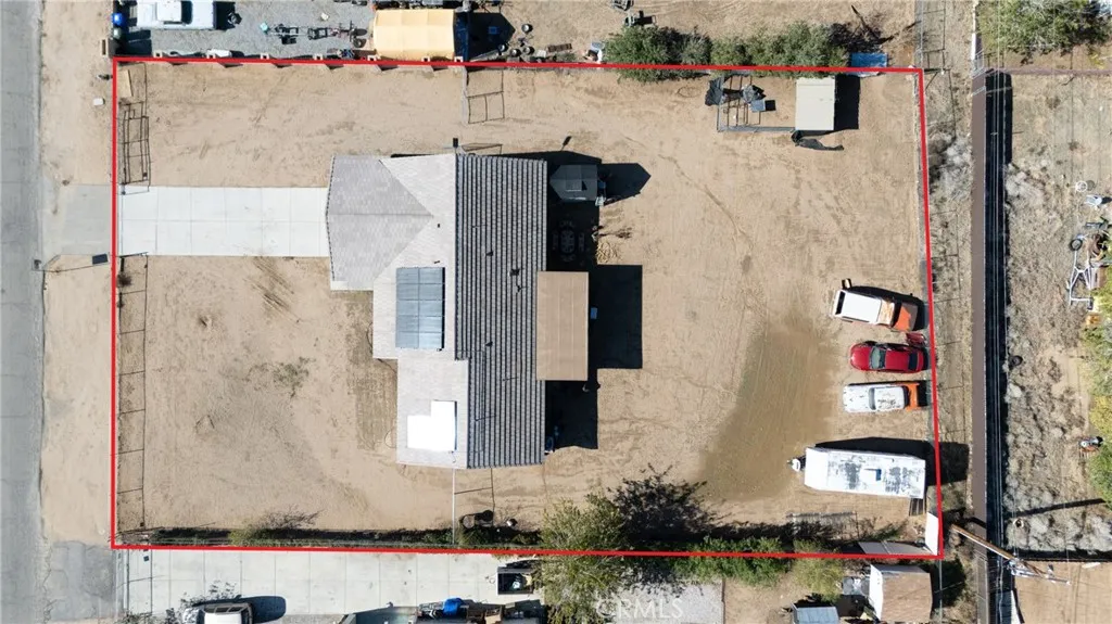 14632 Maricopa Rd, Victorville, CA 92392