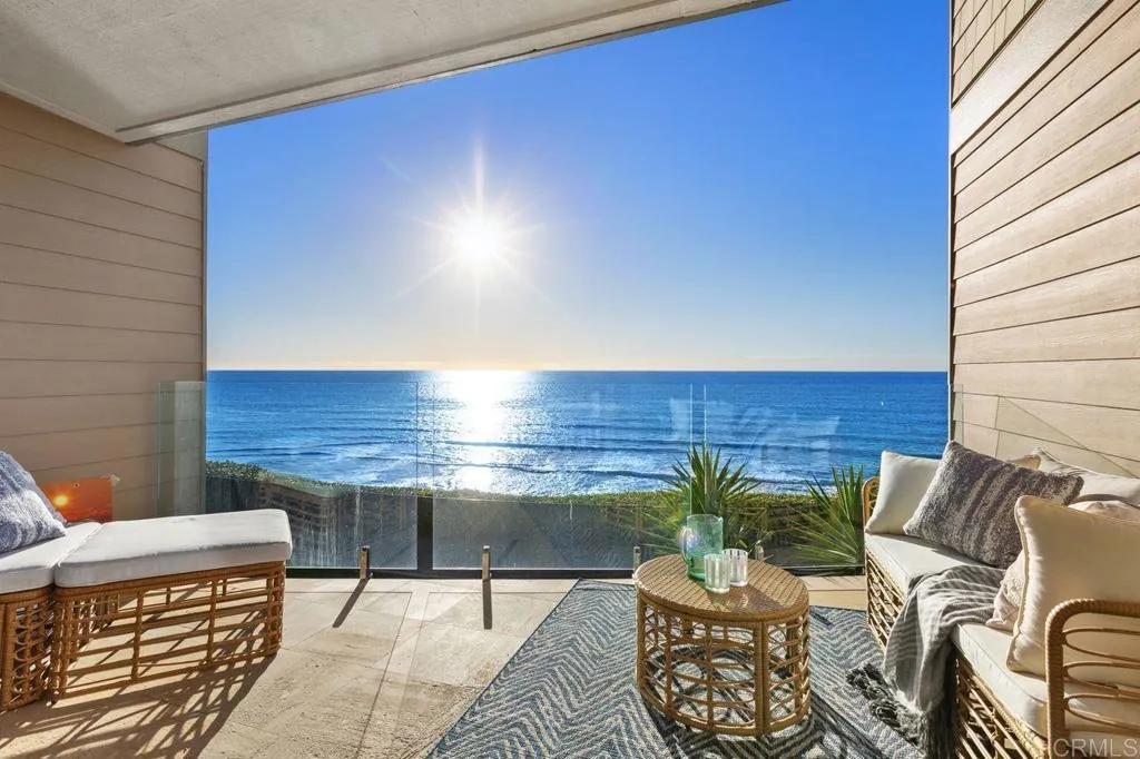 Additional image 2 of 369 W I Street, Encinitas, CA 92024