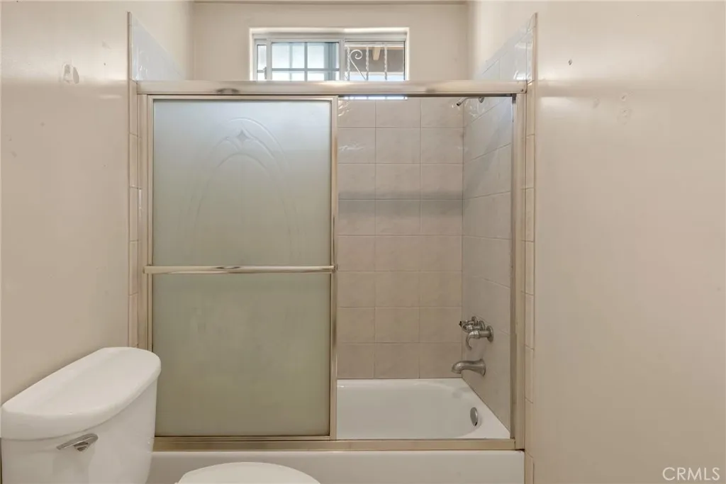 Additional image 60 of 323 E 102nd St., Los Angeles, CA 90003