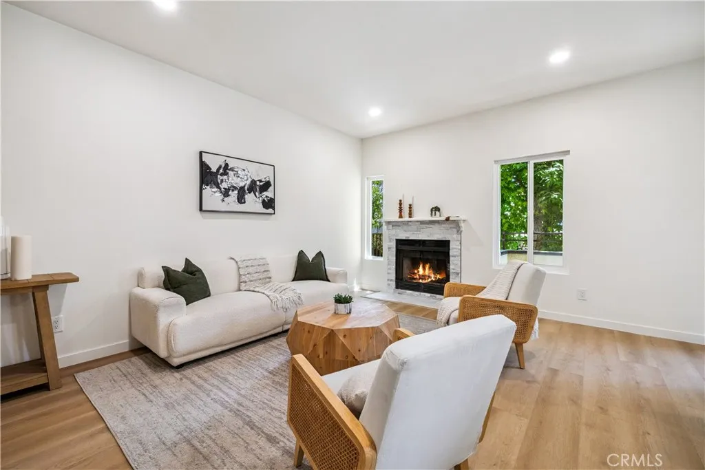 Additional image 31 of 11722 Avon, Los Angeles, CA 90066