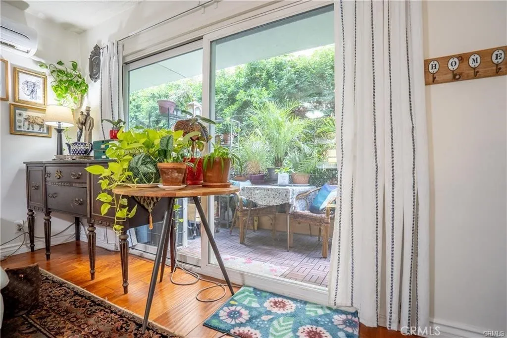 Additional image 22 of 446 S St Andrews Pl, Los Angeles, CA 90020