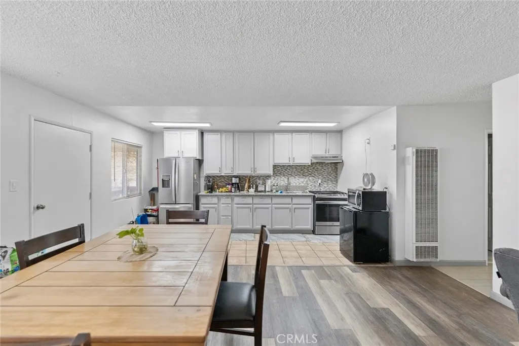 Additional image 41 of 3325 Santa Fe Ave Unit 120, Long Beach, CA 90810