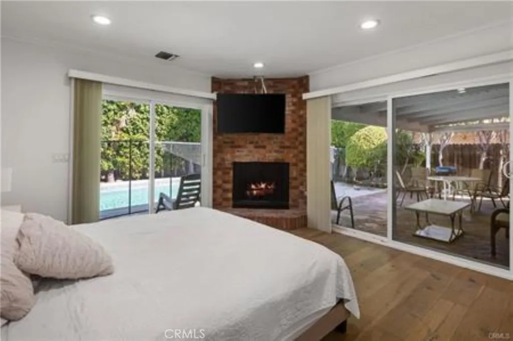 Additional image 41 of 22335 Kittridge Street, Woodland Hills, CA 91303