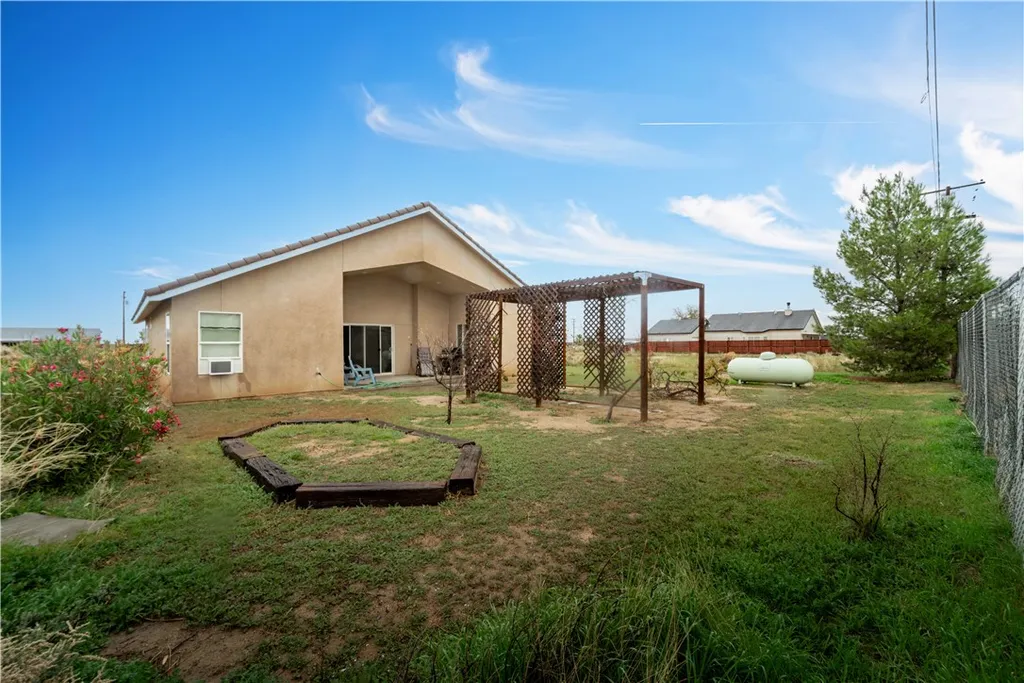 Additional image 27 of 8412 Jimson Avenue, California City, CA 93505