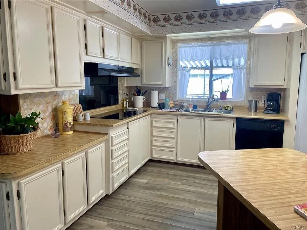 Additional image 3 of 1901 Dayton Road Unit 6, Chico, CA 95926