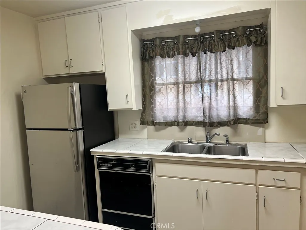 Additional image 14 of 5251 Laurel Street, San Diego, CA 92105