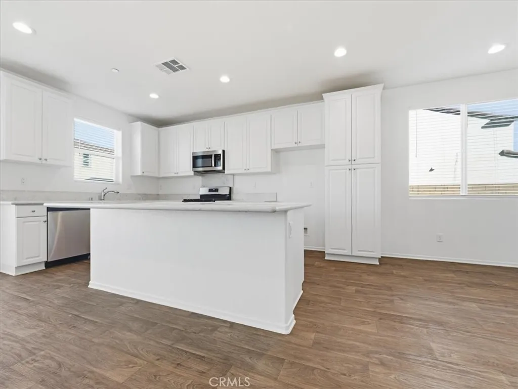 Additional image 27 of 12338 Pinos Verde Ln, Victorville, CA 92392