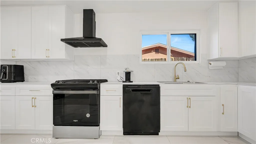 Additional image 17 of 11200 Amestoy, Granada Hills, CA 91344