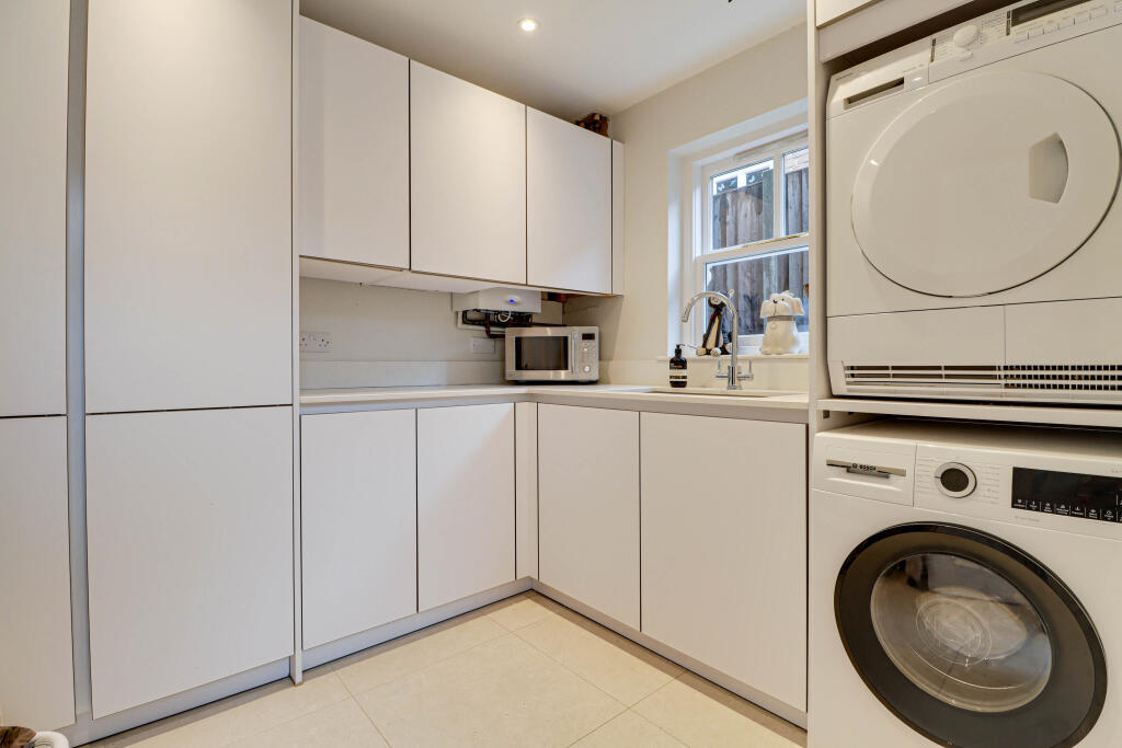 Additional image 10 of West Way, Harpenden, AL5