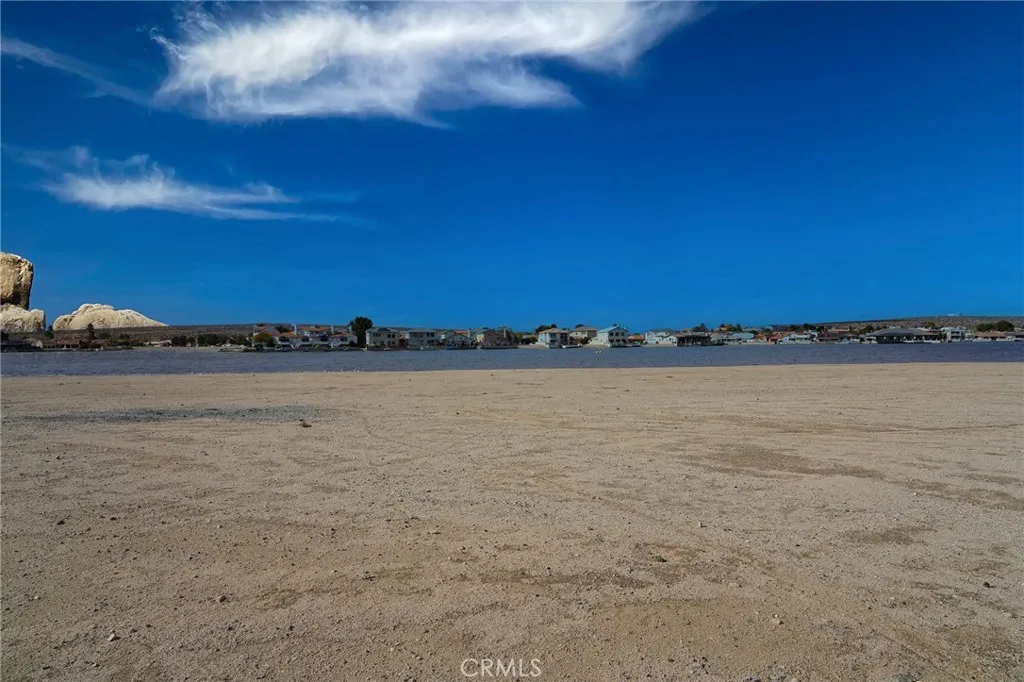 Additional image 4 of 27160 Vista Rd Unit 37, Helendale, CA 92342