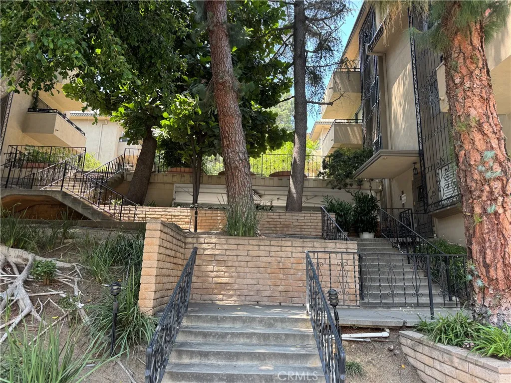 Additional image 45 of 6702 Hillpark Drive Unit 308, Los Angeles, CA 90068